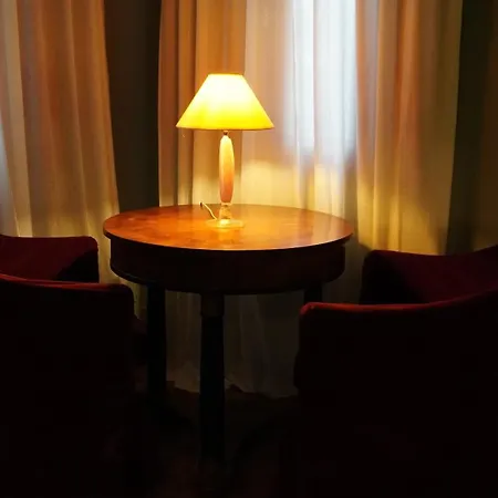 The Tower 4*